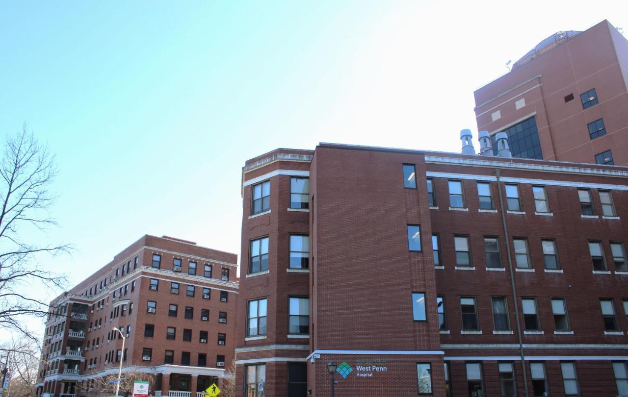Steps Away From Hospital - 2 Queen Bed - City View Pittsburgh Exteriör bild